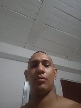 Snapshot of Jota_Alejand chatting on 7, 11, 2025 Jota Alejand online show from 7, 11, 2025