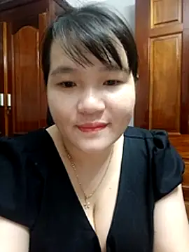  Babyrose  online show from 15, 10, 2025