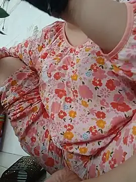  Babyrose  online show from 25, 6, 2026