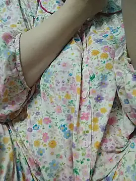  Babyrose  online show from 14, 7, 2026