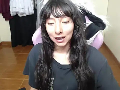 ScarlettShirahoshi online show from 5, 1, 2026