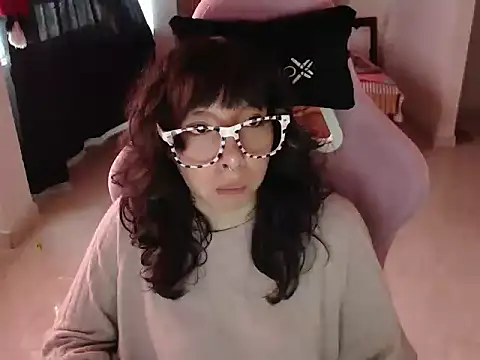 ScarlettShirahoshi online show from 17, 3, 2026