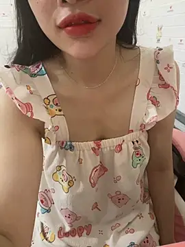 Snapshot of Lissa_xinh09 chatting on 26, 9, 2025 Lissa xinh09 online show from 26, 9, 2025