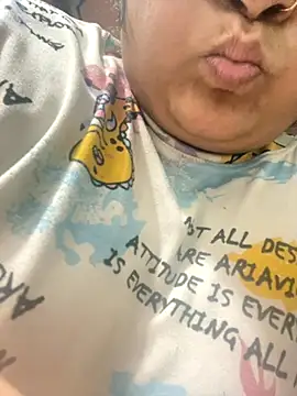 indian-hotmilfs online show from 26, 9, 2025