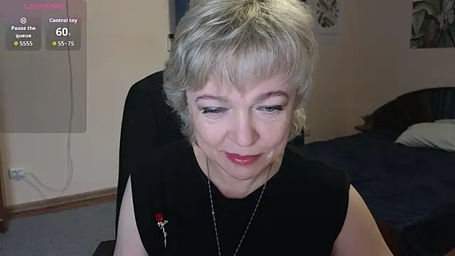 Snapshot of Rosette_Pricky chatting on 15, 10, 2025 Rosette Pricky online show from 15, 10, 2025