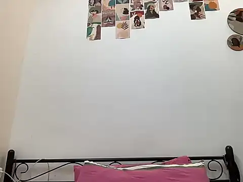 LucytheDevilQueen online show from 17, 10, 2025