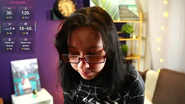 SuzanneHowse online show from 18, 2, 2026