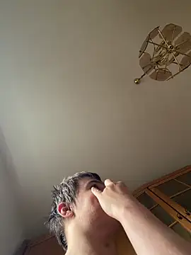 pussyhunter323557 online show from 24, 4, 2026