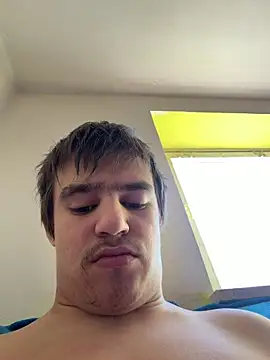 pussyhunter323557 online show from 29, 4, 2026