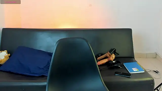 zarek lux online show from 18, 3, 2026