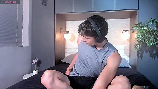 AustinJones  online show from 2, 2, 2026