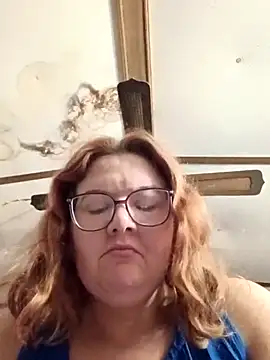 XEmoxkittyx online show from 23, 2, 2026