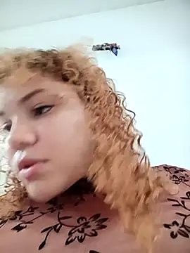 SirenRouge 69 online show from 7, 10, 2025