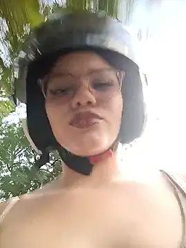 SirenRouge 69 online show from 3, 11, 2025