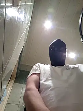 Snapshot of RimMasterAndYourJuice chatting on 5, 4, 2026 RimMasterAndYourJuice online show from 5, 4, 2026