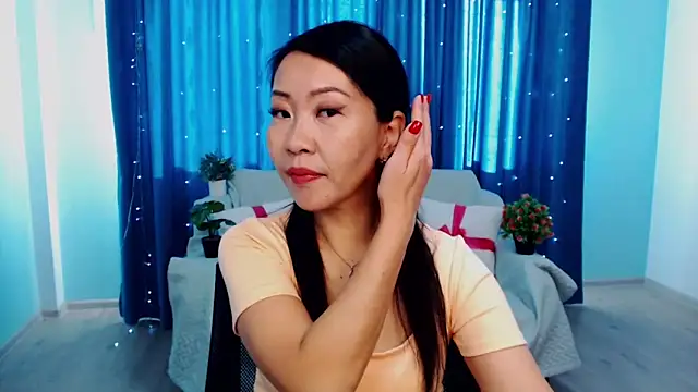 LiaPak online show from 25, 9, 2025