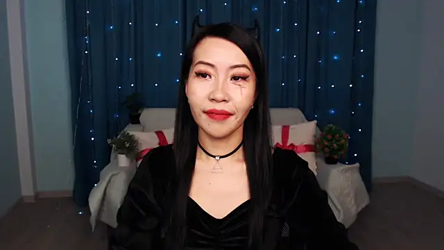 LiaPak online show from 31, 10, 2025