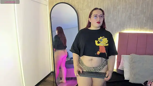 Snapshot of fieryluciana chatting on 21, 9, 2025 fieryluciana online show from 21, 9, 2025