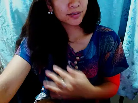 Snapshot of im_all_y0urs chatting on 10, 9, 2025 im all y0urs online show from 10, 9, 2025