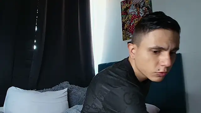 Snapshot of Warmteam777 chatting on 16, 10, 2025 Warmteam777 online show from 16, 10, 2025