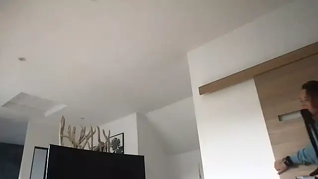 AmyStone   online show from 28, 10, 2025