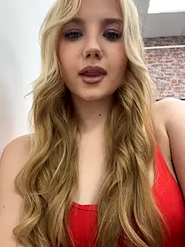 Snapshot of Sky_Cutie chatting on 22, 9, 2025 Sky Cutie online show from 22, 9, 2025