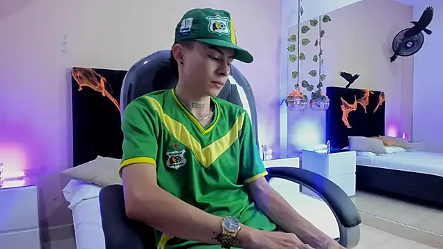 Nascary Fox online show from 27, 10, 2025