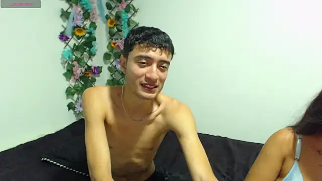 camiYwY online show from 19, 12, 2025