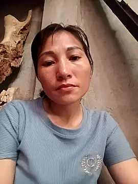 YAYAA-502 online show from 13, 10, 2025