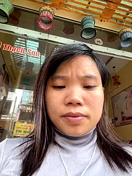 Snapshot of Ngoc-bbi chatting on 17, 9, 2025 Ngoc-bbi online show from 17, 9, 2025
