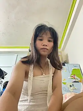 Snapshot of Ngoc-bbi chatting on 28, 9, 2025 Ngoc-bbi online show from 28, 9, 2025