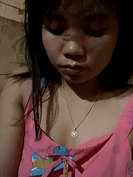 Snapshot of Ngoc-bbi chatting on 3, 10, 2025 Ngoc-bbi online show from 3, 10, 2025