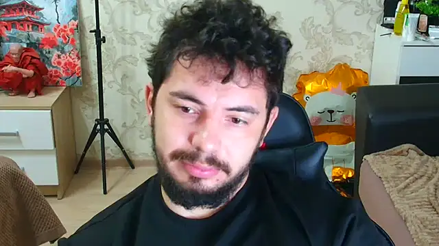 Snapshot of Sam_Gladiator chatting on 4, 11, 2025 Sam Gladiator online show from 4, 11, 2025