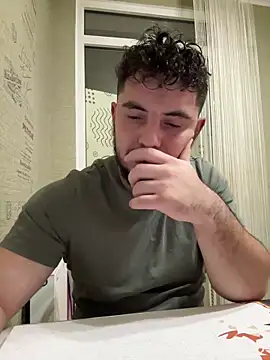 Snapshot of Sam_Gladiator chatting on 20, 11, 2025 Sam Gladiator online show from 20, 11, 2025