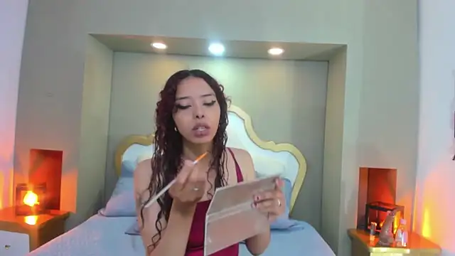 AteneaGreyy online show from 8, 11, 2025