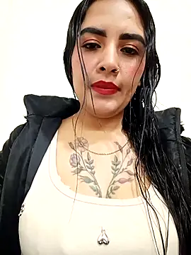 Snapshot of MAYE__13 chatting on 1, 10, 2025 MAYE 13 online show from 1, 10, 2025