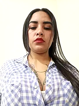 Snapshot of MAYE__13 chatting on 7, 10, 2025 MAYE 13 online show from 7, 10, 2025