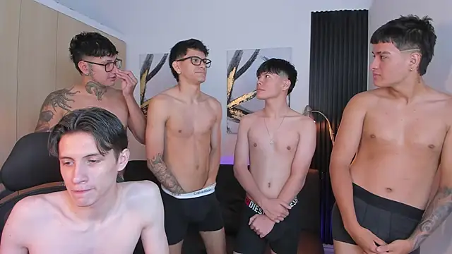 Horny BoysW online show from 22, 9, 2025