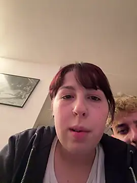 ilaria miss98 online show from 15, 4, 2026