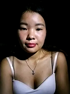 lylylove online show from 16, 9, 2025