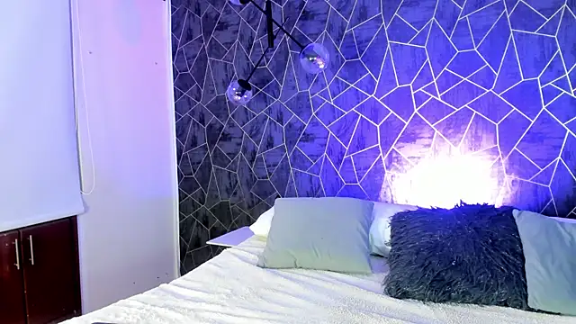 Snapshot of skailyn_angels chatting on 19, 11, 2025 skailyn angels online show from 19, 11, 2025