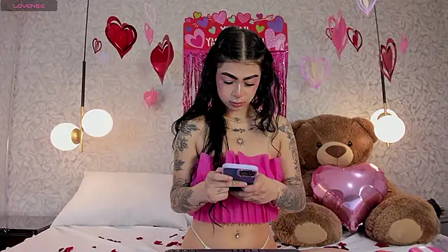 Snapshot of skailyn_angels chatting on 15, 2, 2026 skailyn angels online show from 15, 2, 2026