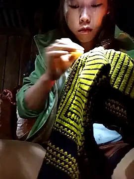 Ngocmi909 online show from 14, 12, 2025