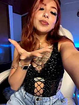 Sara pink18 online show from 12, 10, 2025