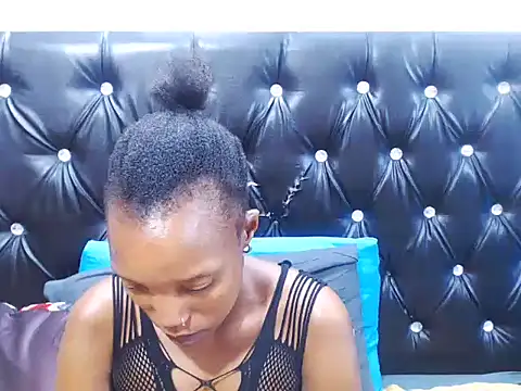 Snapshot of AppleAss02 chatting on 13, 1, 2026 AppleAss02 online show from 13, 1, 2026