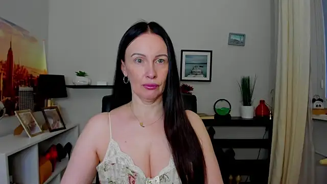 Velvet Jasmine online show from 22, 10, 2025