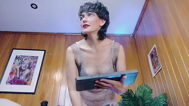 Zafiro Gem  online show from 21, 11, 2025