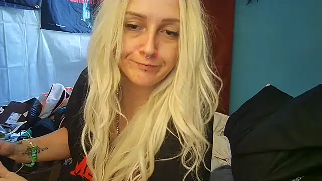 cutiekayls online show from 3, 8, 2026