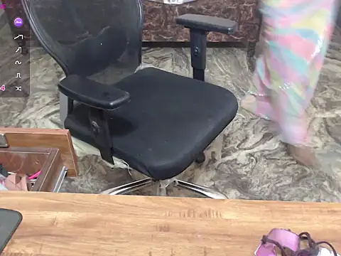  LoveBirds online show from 2, 4, 2026