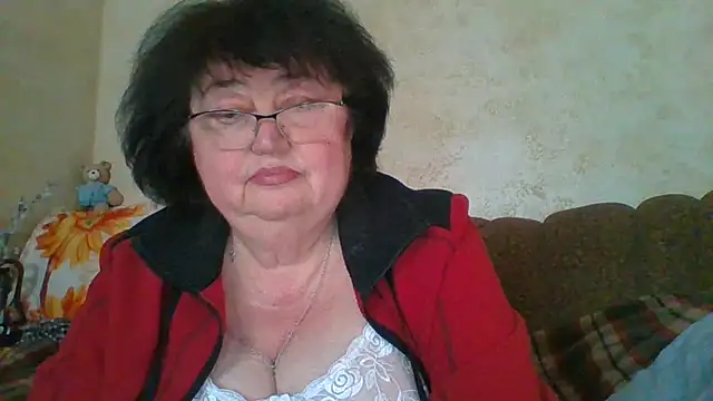 MilaSky5303 online show from 12, 2, 2026